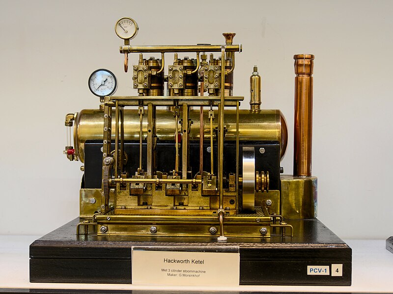 File:Hackworth Ketel 3 cilinder stoommachine.jpg