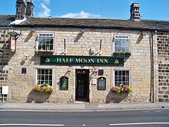 De Half Moon Inn