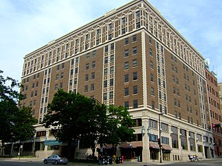 <span class="mw-page-title-main">Hotel Loraine</span> Historic building in Madison, Wisconsin, US