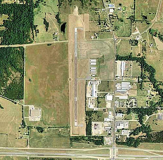 <span class="mw-page-title-main">Jones Field</span> Airport in Fannin County, Texas