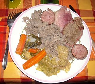<span class="mw-page-title-main">Kig ha farz</span> French meat pudding dish