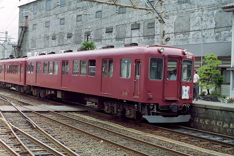 File:Kintetsu 546.jpg