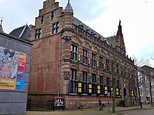 Datei:Leeuwarden_-_Fries_Museum.jpg