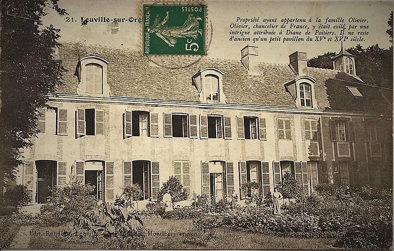 File:LeuvilleChâteauFace1910;jpg.jpeg