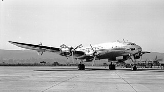 <span class="mw-page-title-main">Lockheed L-049 Constellation</span> US airliner with 4 piston engines, 1943