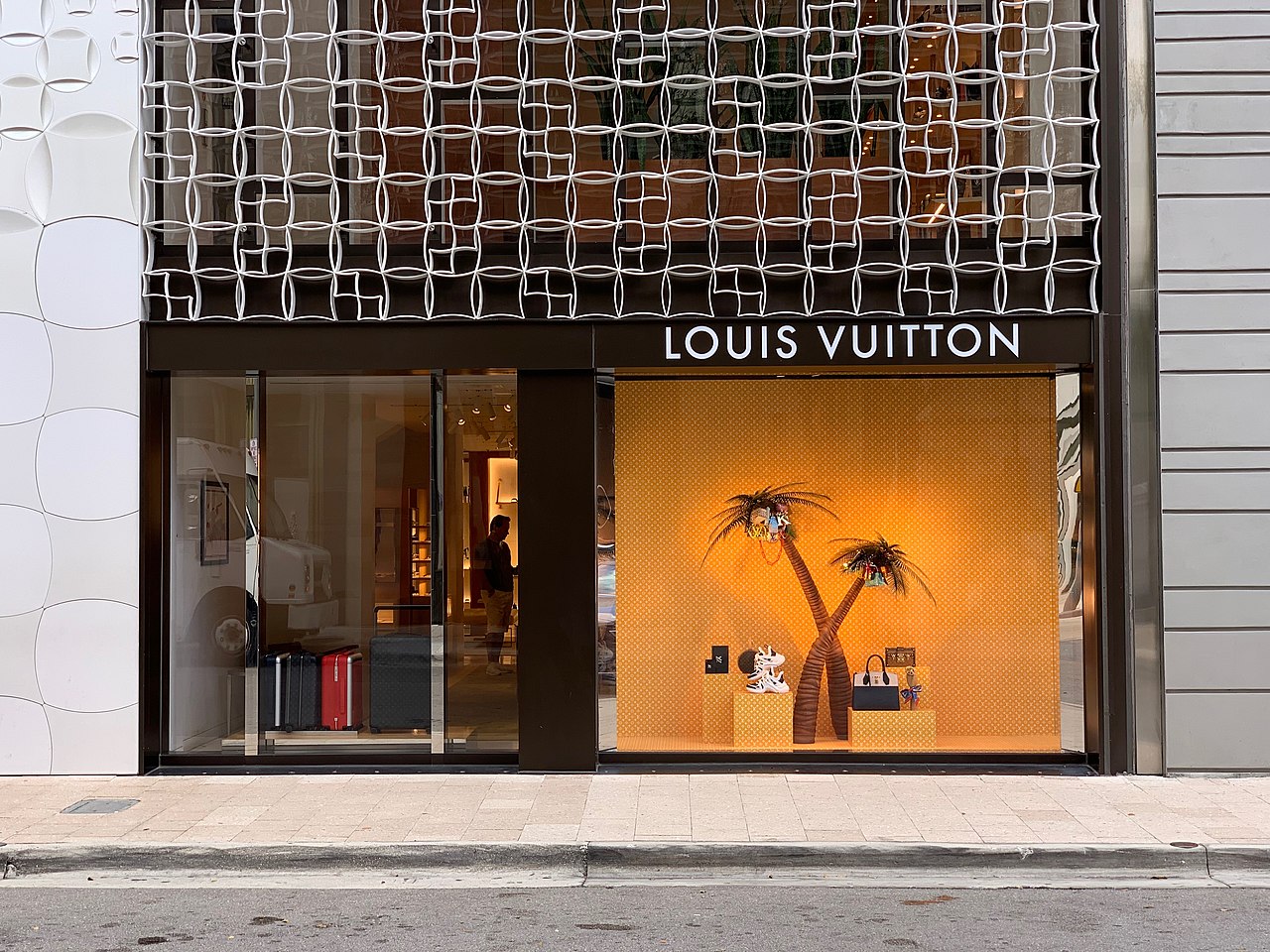 Louis Vuitton Planning Installation In Miami Design District