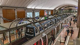 Ein MP14 der Linie 14 in der Station Châtelet (Oktober 2020)