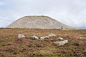 Maeve's Grave - geograph.org.uk - 254449.jpg