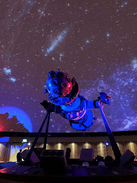 File:Manitoba Museum Planetarium.jpg