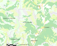 Mapa elementar mostrando os limites do município, municípios vizinhos, zonas de vegetação e estradas