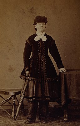 Mary Walker. Photograph by Elliott & Fry. Wellcome V0027302