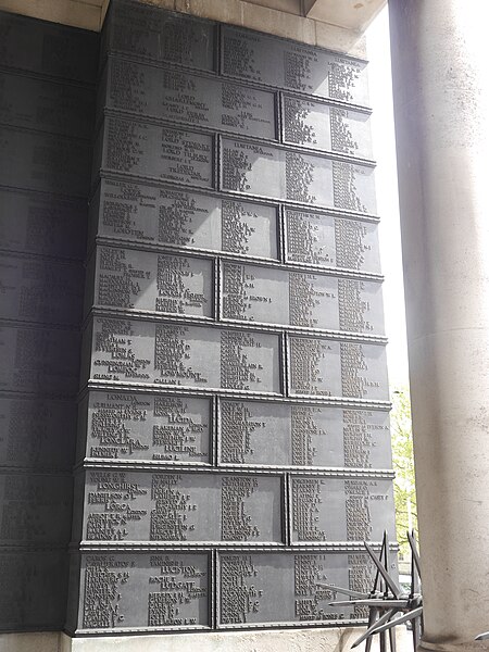 File:Merchant Navy Memorial - plaques - Lusitania A-P.jpg