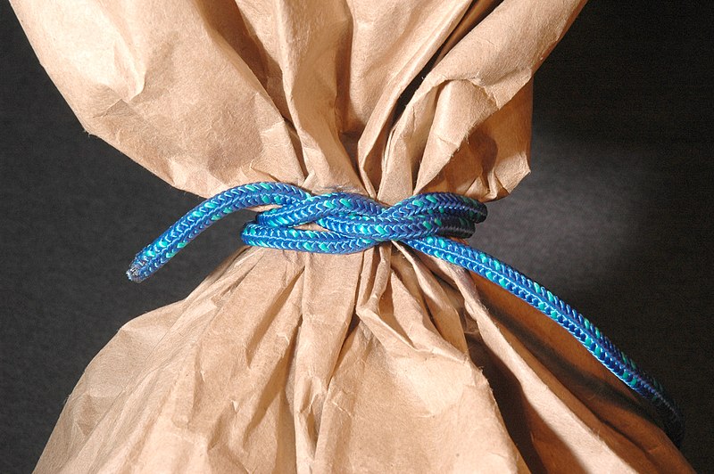 File:Millers-Knot-with-Bag-ABOK-1241.jpg