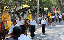 A Buddhist Shinbyu ceremony in Mandalay. Myanmar Traditional novitiation march.JPG