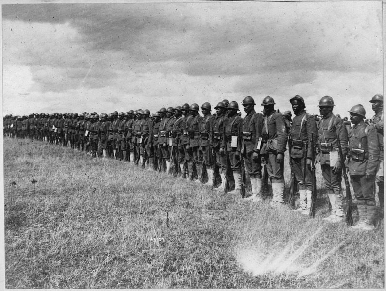 File:Negro Troops in France. Picture shows part of the 15th Regiment Infantry New York National Guard or . . . - NARA - 533488.tif