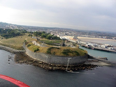 Nothe Fort from the air. Nothe Fort, Weymouth - geograph.org.uk - 388932.jpg