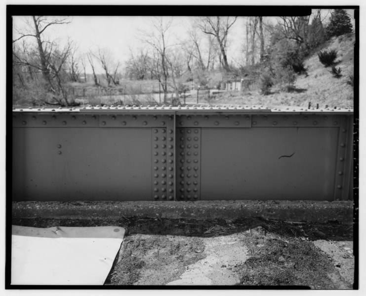 File:ON DECK, LOOKING SOUTHWEST AT STEEL PLATE GIRDER - Odessa Bridge, Spanning Appoquinimink River at Main Street (State Road No. 299), Odessa, New Castle County, DE HAER DEL,2-OD,7-11.tif