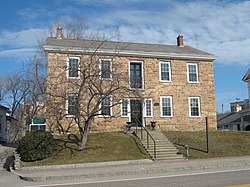 OldStoneHouseWinooski.JPG