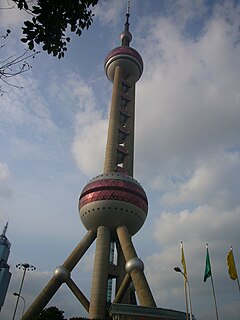 Oriental Pearl Tower - 2007 - 01.JPG