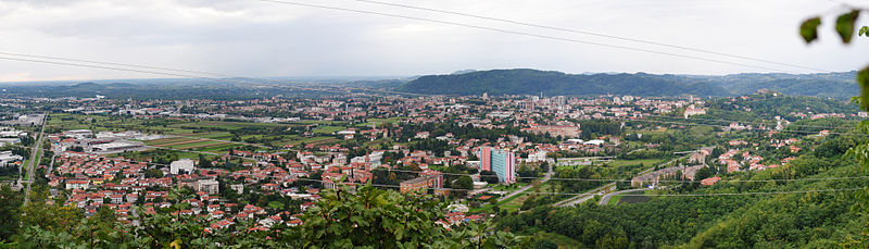 File:Panorama Gorizia (estate) 5.jpg