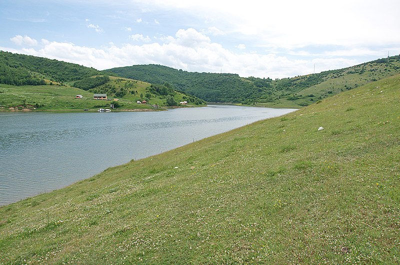 File:Pešter (Pester plateau) 7450.NEF.jpg