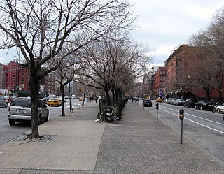 <span class="mw-page-title-main">Peretz Square</span> Square in Manhattan, New York