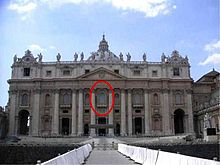 The facade of Saint Peter's Basilica with loggia balcony, where the pope usually gives the blessing Urbi et Orbi Petersdom (Fassade).jpg