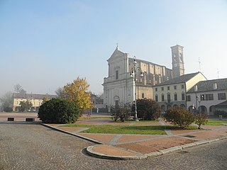 <span class="mw-page-title-main">Quingentole</span> Comune in Lombardy, Italy