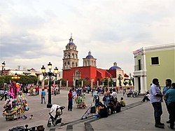 Plaza peatonal de purísima del Rincón.jpg
