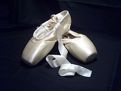 Pointe shoes.jpg