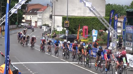 Fil: Pont-à-Marcq - Ronde pévéloise, 13. juli 2014 (D17A) .ogv