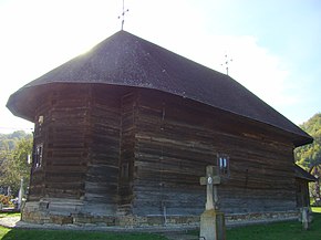 RO NT Biserica de lemn din Văleni (21).jpg