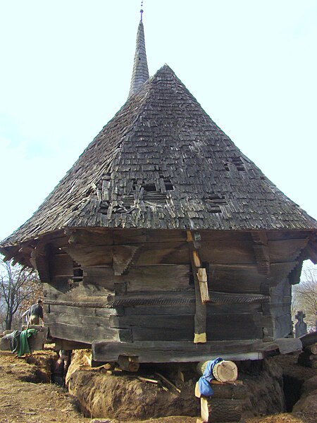 File:RO SJ Zimbor wooden church 8.jpg