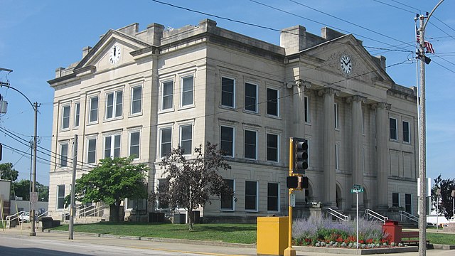 Richland County Courthouse in Olney