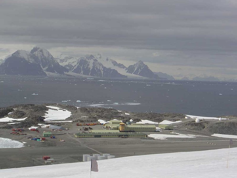 File:Rothera Summer.jpg