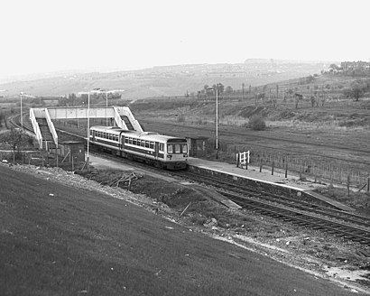 Royton Junction station (2322600408).jpg