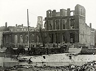 Het Korte Voorhout, dat eveneens werd getroffen door het bombardement