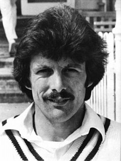 Steve Malone English cricketer