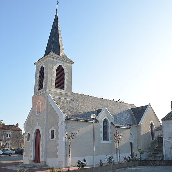 File:Saint-Léger-les-Vignes - Eglise (1).jpg