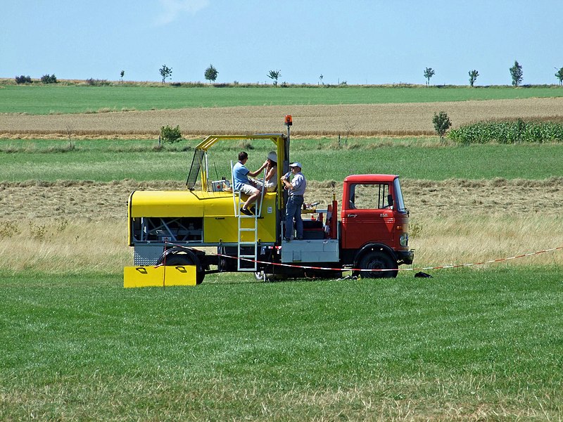 File:Schleppwinde-anspach-taunus001.jpg