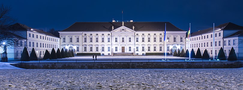 Nighttime view of Bellevue Palace