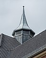 Deutsch: Dachreiter der Schule Rhiemsweg in Hamburg-Horn.