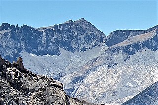 <span class="mw-page-title-main">South Guard</span> Mountain in the state of California