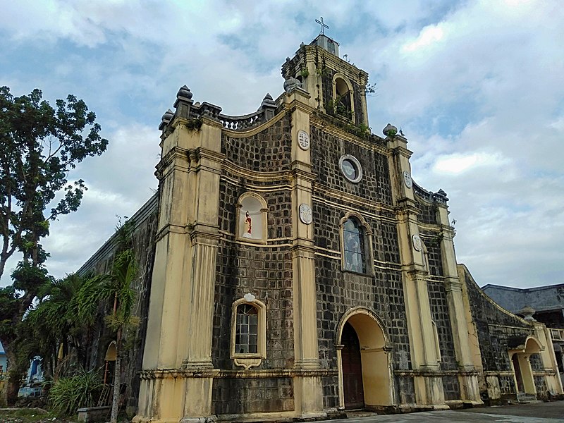 File:St. Andrew Church in Sagñay, Camarines Sur.jpg