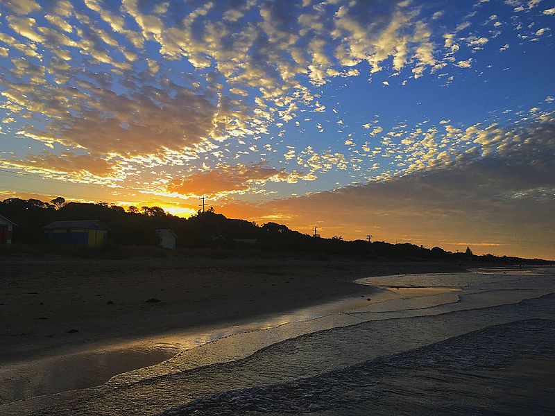 File:Sunsets over Rye Front Beach.jpg