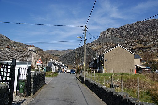 The top end of Tanygrisiau - geograph.org.uk - 2895527