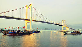 Thuan Phuoc bridge,DN city.jpg