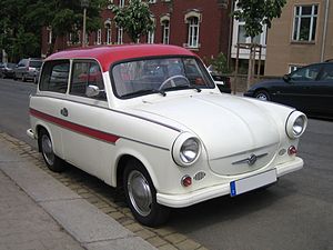 Trabant 600 Kombi vr.jpg