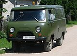 UAZ 452 front q.jpg