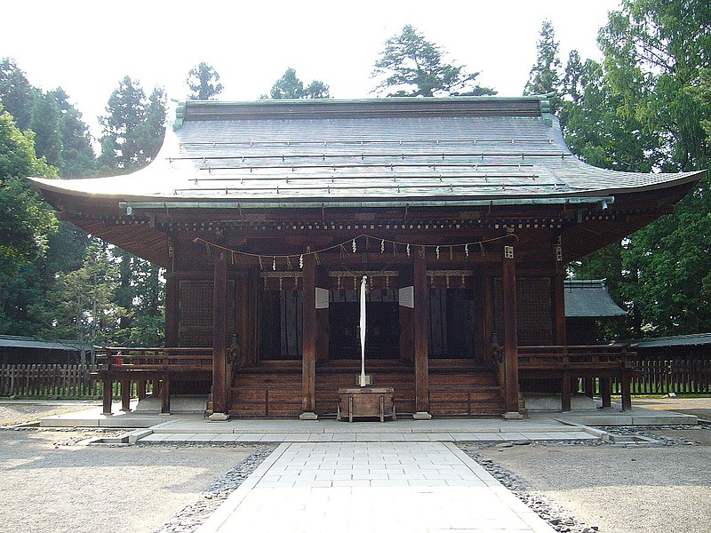 File:Uesugi shrine 1.jpg